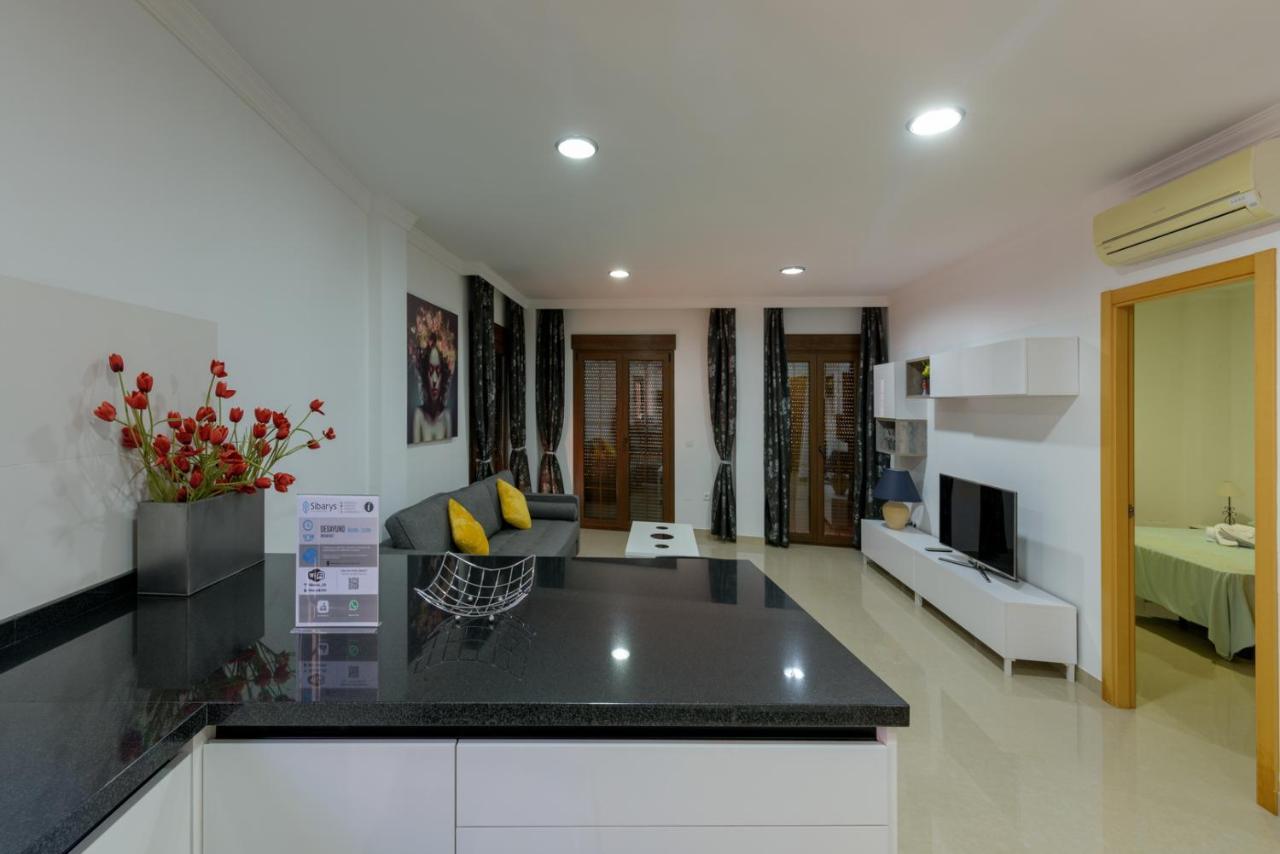 נרחה Apartamento Centrico Sibarys - 2 Dormitorios- Calle Pintada מראה חיצוני תמונה